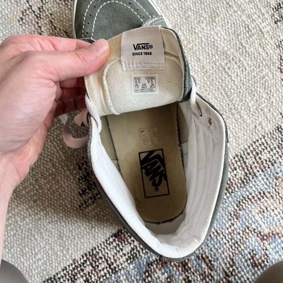 Vans Sk8-Hi in Thyme - Picture 6 of 9